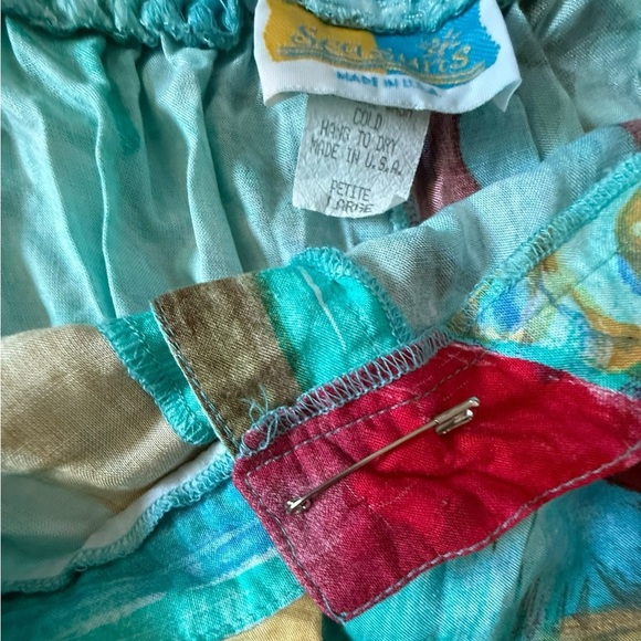 Vintage Sea Suns Petite Skirt Made in USA – Abstract Floral - Picture 4 of 7